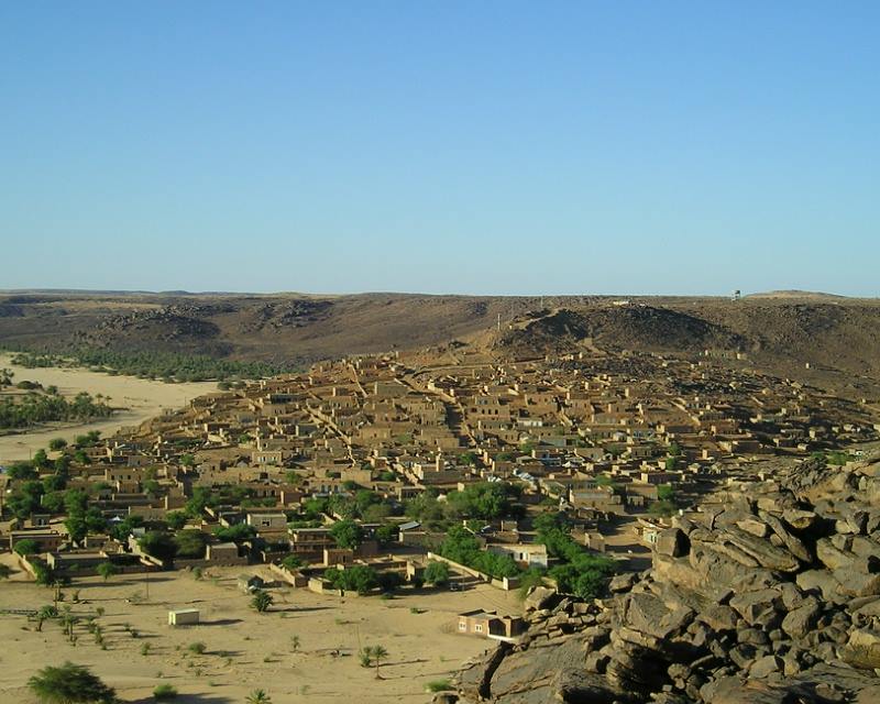 مدينة الرشيد في الشمال الموريتاني حيث استخدم الاستعمار الفرنسي لأول مرة مدفع "الهاون" في معاركه ضد المقاومة الموريتانية