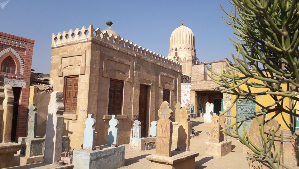 مقبرة المفكر الإسلامي عبد الواحد يحيى بالقاهرة